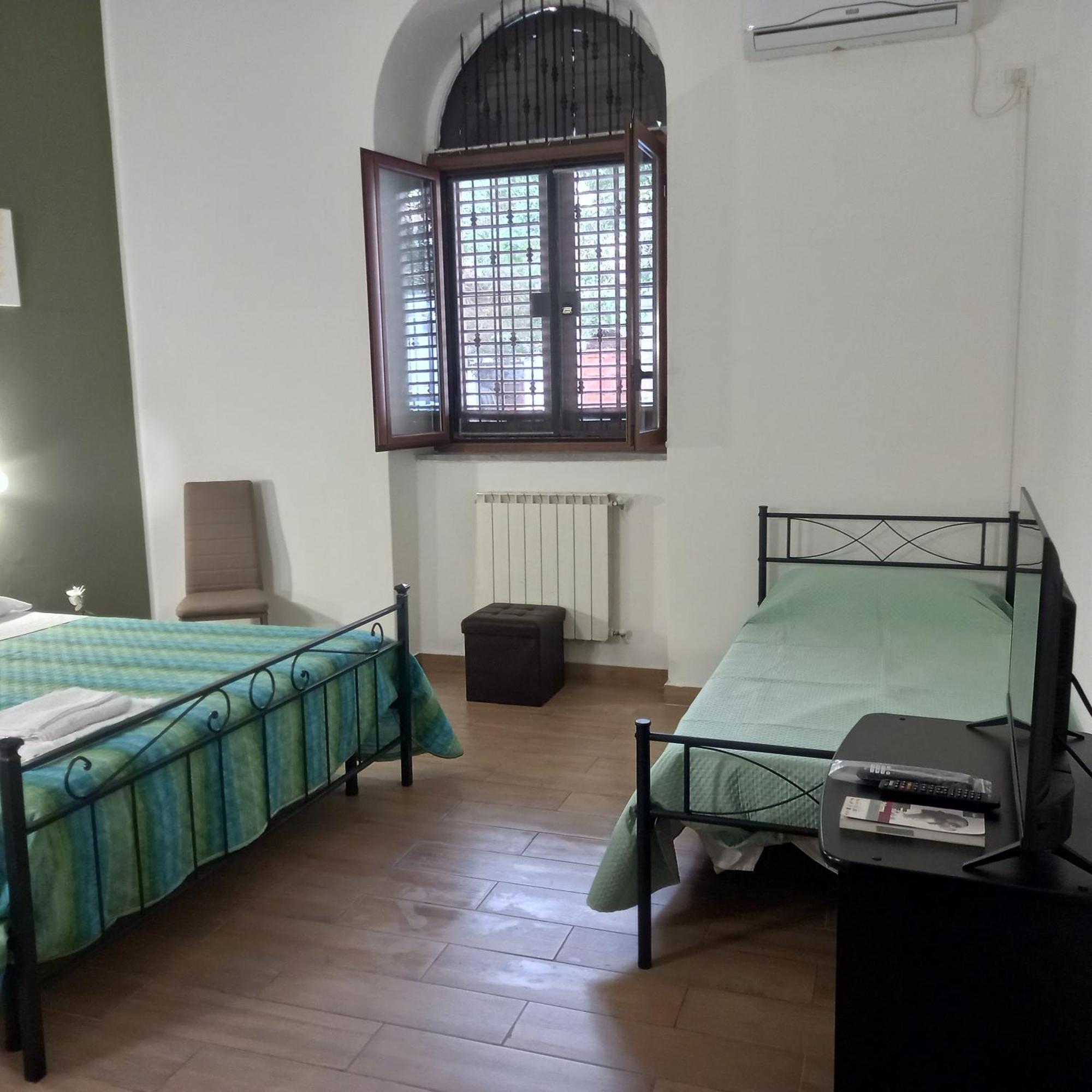 A Casa Di Lori Apartment Palermo Luaran gambar